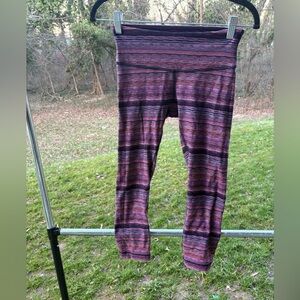 Lululemon Wunder Under Cyber Stripe Pink/ Purple. Size 4